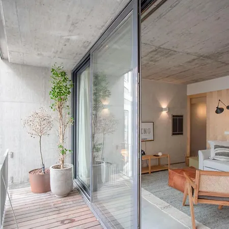 Liiiving In - Bolhao Trendy Apartman