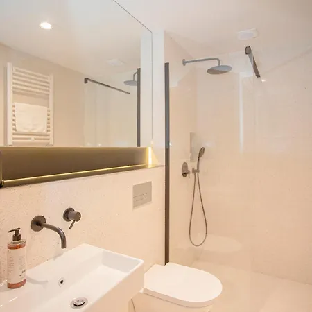 Liiiving In - Bolhao Trendy Apartment *