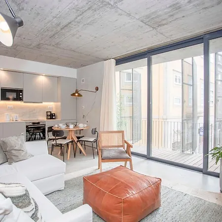 Liiiving In - Bolhao Trendy Apartman *