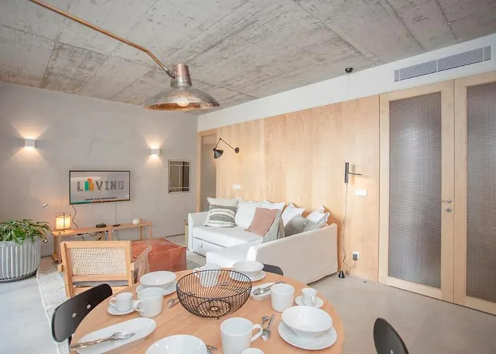 Liiiving In - Bolhao Trendy *