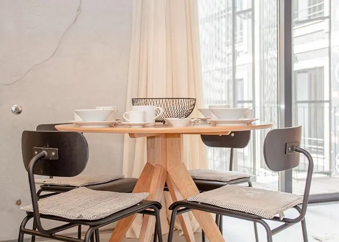 Liiiving In - Bolhao Trendy Oporto